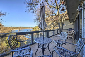 Lakefront Home Hot Tub and Game Room in Spicewood